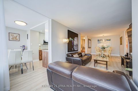 Photo 17 at 909 - 120 Promenade Circle, Brownridge, Vaughan