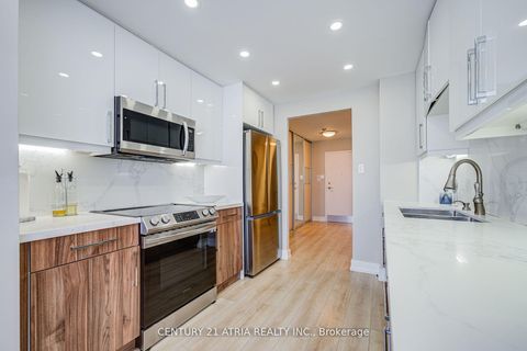 Photo 22 at 909 - 120 Promenade Circle, Brownridge, Vaughan