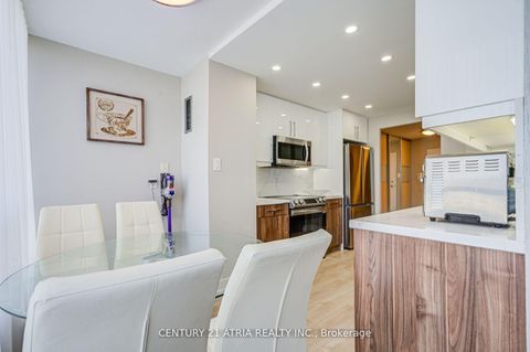 Photo 27 at 909 - 120 Promenade Circle, Brownridge, Vaughan