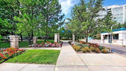 Photo 45 at 909 - 120 Promenade Circle, Brownridge, Vaughan