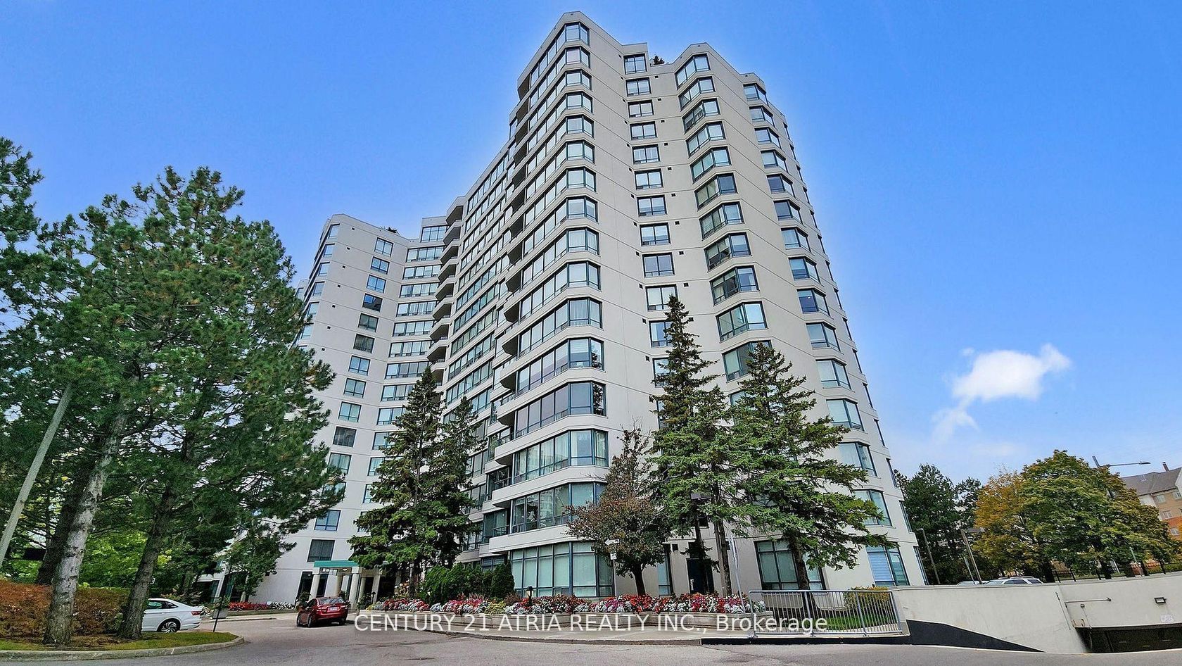 909 - 120 Promenade Circle, Brownridge, Vaughan photo number 2