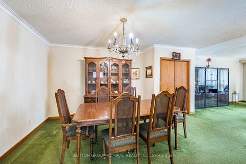 Photo 8 at 92 Redgrave Drive, Richview, Toronto