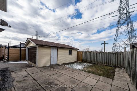 Photo 35 at 92 Redgrave Drive, Richview, Toronto