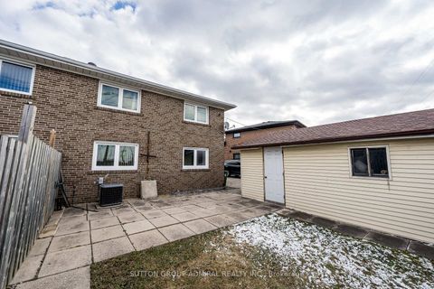 Photo 36 at 92 Redgrave Drive, Richview, Toronto