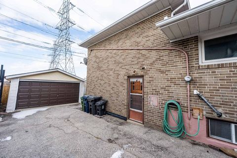 Photo 37 at 92 Redgrave Drive, Richview, Toronto