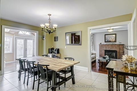 Photo 9 at 193 Wigwoss Drive, East Woodbridge, Vaughan