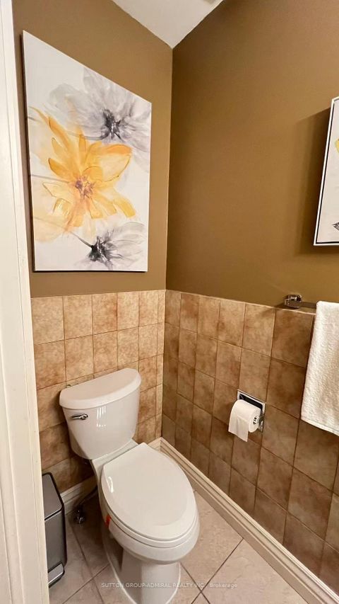 Photo 17 at 193 Wigwoss Drive, East Woodbridge, Vaughan