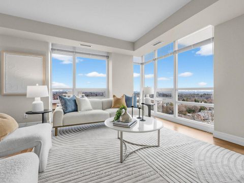 Photo 6 at PH1703 - 900 Mount Pleasant Road, Mount Pleasant West, Toronto