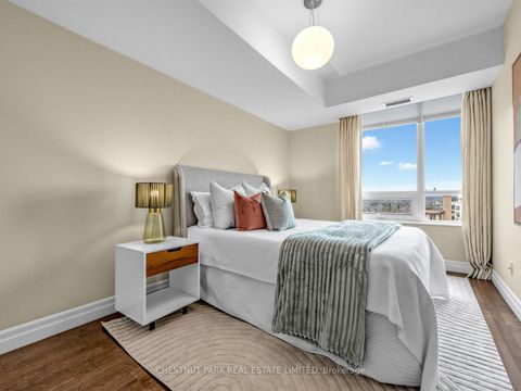 Photo 16 at PH1703 - 900 Mount Pleasant Road, Mount Pleasant West, Toronto