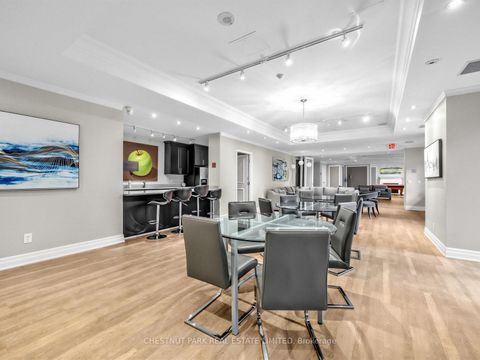 Photo 23 at PH1703 - 900 Mount Pleasant Road, Mount Pleasant West, Toronto