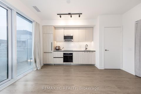 Photo 8 at 804 - 425 Front Street E, Waterfront Communities C8, Toronto