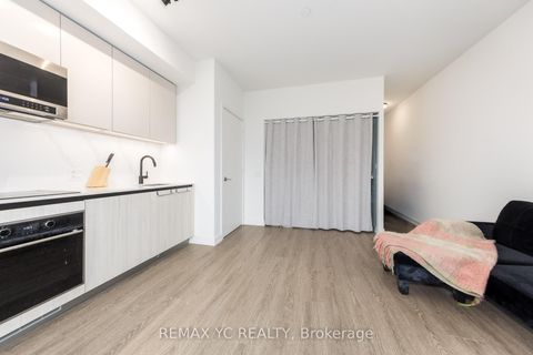 Photo 11 at 804 - 425 Front Street E, Waterfront Communities C8, Toronto