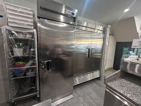 Photo 4 at 2377 QUEEN Street E, The Beaches, Toronto