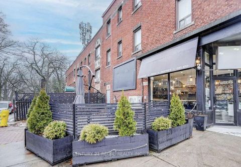 Photo 8 at 2377 QUEEN Street E, The Beaches, Toronto