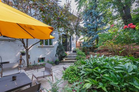 Photo 36 at 19 Bannon Avenue, Kingsway South, Toronto