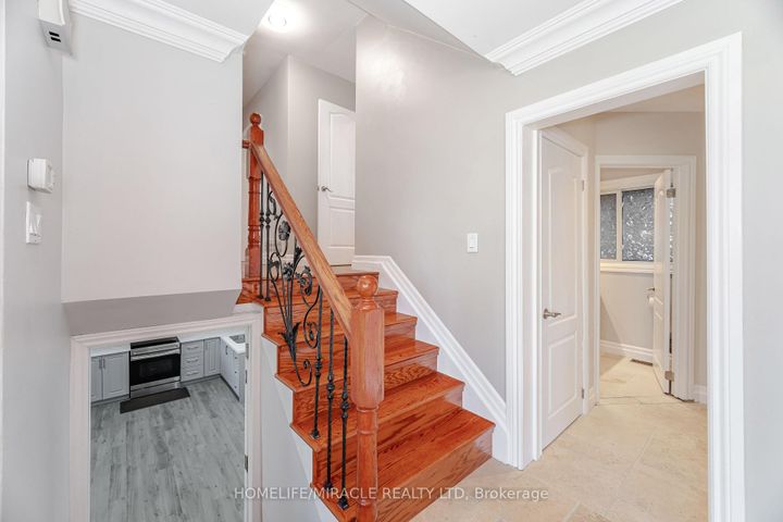 Photo 19 at 308 Third Line, WO West, Oakville