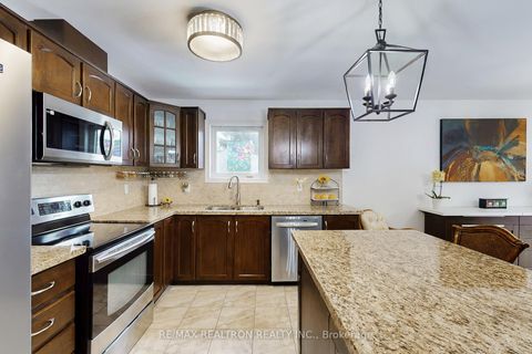 Photo 10 at 396 Curley Street, Historic Lakeshore Communities, Georgina