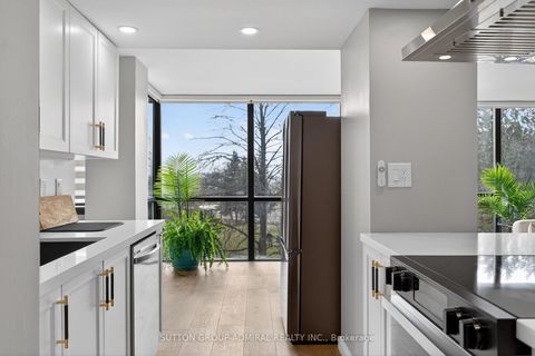 Photo 23 at 308 - 350 Webb Drive, City Centre, Mississauga