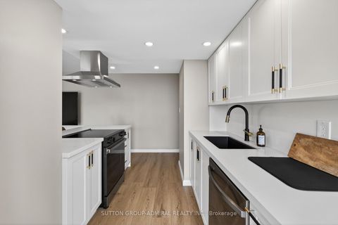 Photo 26 at 308 - 350 Webb Drive, City Centre, Mississauga