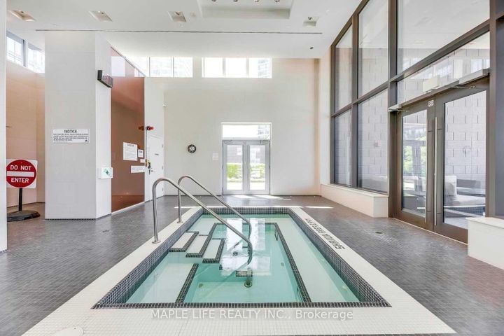 Photo 11 at 2502 - 121 Mcmahon Drive, Bayview Village, Toronto