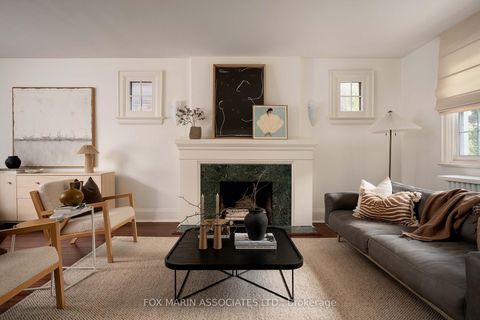 Photo 5 at 22 Claxton Boulevard, Cedarvale, Toronto