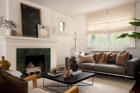 Photo 6 at 22 Claxton Boulevard, Cedarvale, Toronto