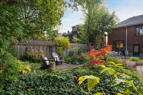 Photo 34 at 22 Claxton Boulevard, Cedarvale, Toronto