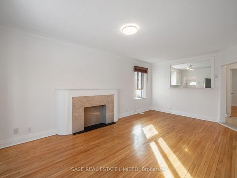 Photo 4 at 521 Glen Park Avenue, Glen Park, Toronto