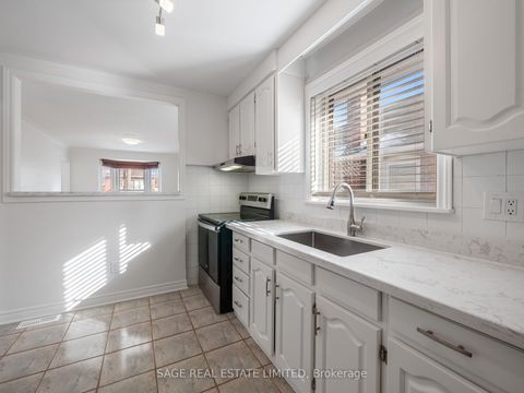 Photo 11 at 521 Glen Park Avenue, Glen Park, Toronto