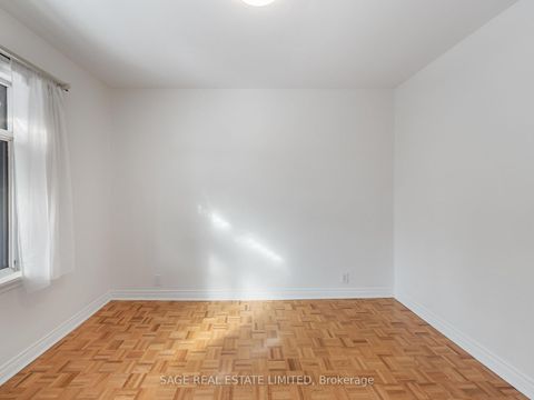 Photo 15 at 521 Glen Park Avenue, Glen Park, Toronto