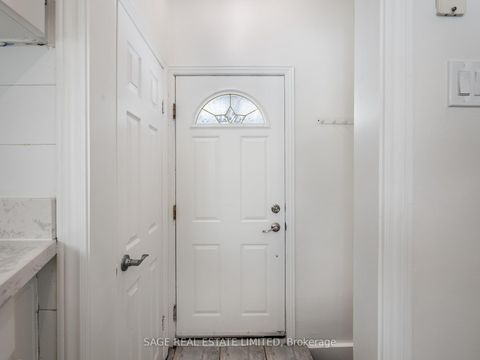 Photo 22 at 521 Glen Park Avenue, Glen Park, Toronto