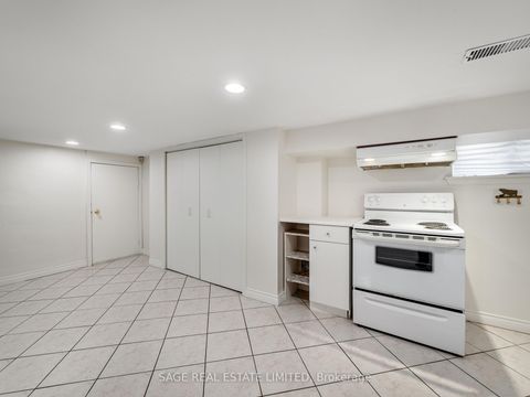 Photo 26 at 521 Glen Park Avenue, Glen Park, Toronto