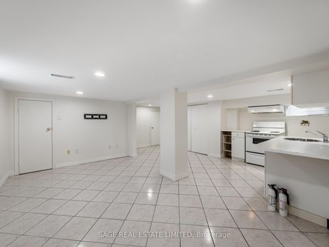 Photo 31 at 521 Glen Park Avenue, Glen Park, Toronto