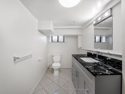 Photo 33 at 521 Glen Park Avenue, Glen Park, Toronto