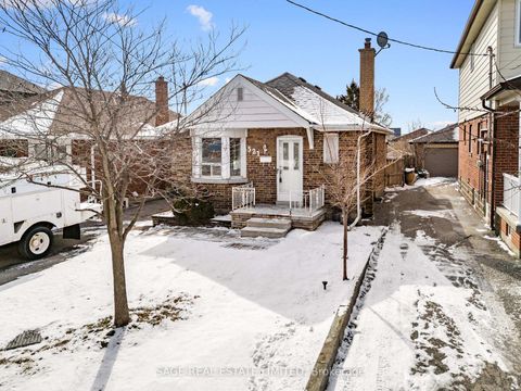 Photo 36 at 521 Glen Park Avenue, Glen Park, Toronto