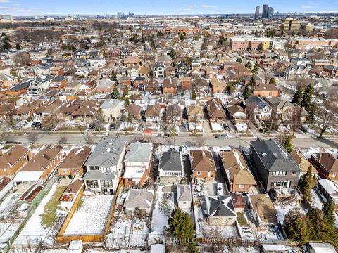 Photo 45 at 521 Glen Park Avenue, Glen Park, Toronto