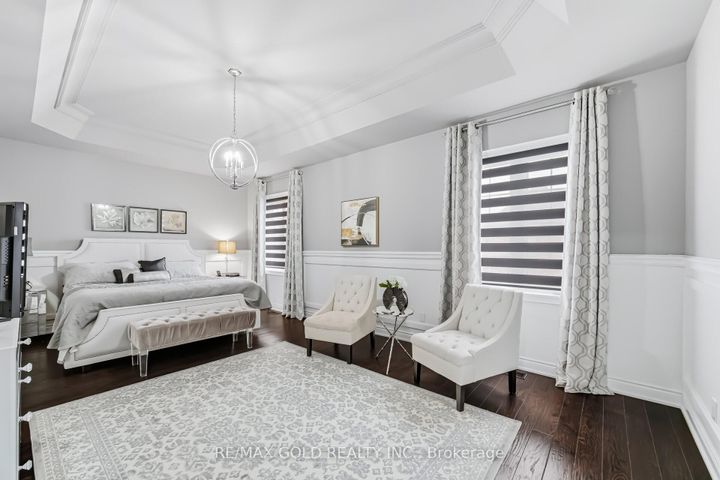 Photo 23 at 4 Spain Crescent, Toronto Gore Rural Estate, Brampton