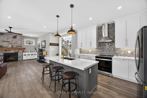 Photo 10 at 28 St. George Street, Sutton & Jackson's Point, Georgina