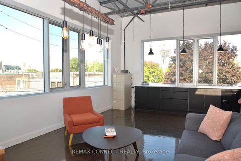 Photo 10 at 208 - 41 Industrial Street, Thorncliffe Park, Toronto