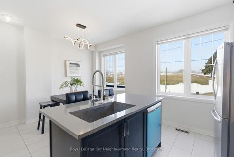 Photo 7 at 818 Atwater Path, Lakeview, Oshawa