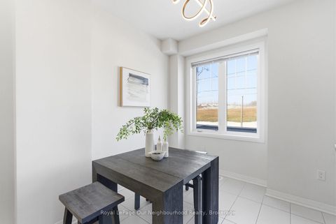 Photo 11 at 818 Atwater Path, Lakeview, Oshawa