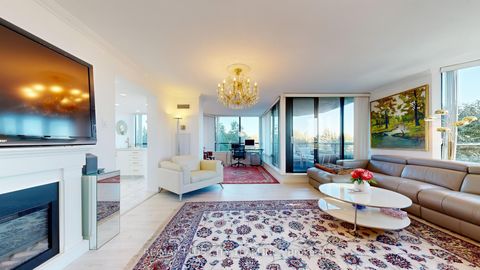 Photo 6 at 410 - 7440 Bathurst Street, Brownridge, Vaughan