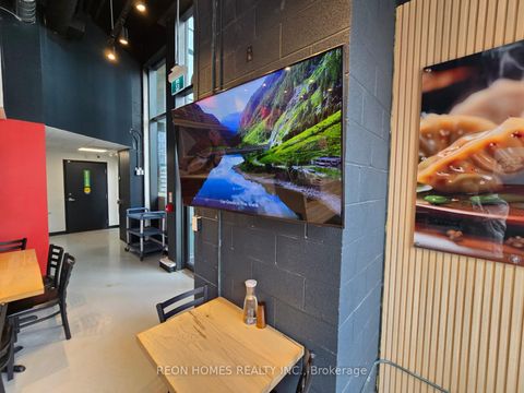 Photo 2 at 15 Merchants' Wharf, Waterfront Communities C8, Toronto