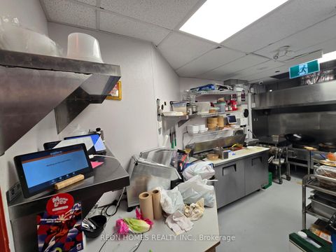 Photo 12 at 15 Merchants' Wharf, Waterfront Communities C8, Toronto