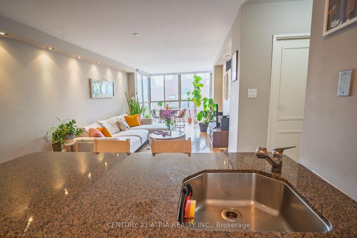 Photo 6 at 303 - 95 Lombard Street S, Yonge Corridor, Toronto