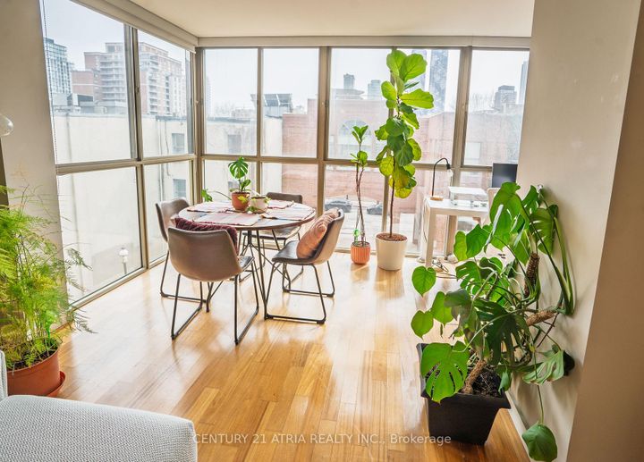 Photo 10 at 303 - 95 Lombard Street S, Yonge Corridor, Toronto