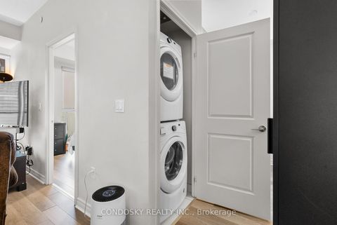 Photo 23 at 914 - 39 Annie Craig Drive, Mimico, Toronto