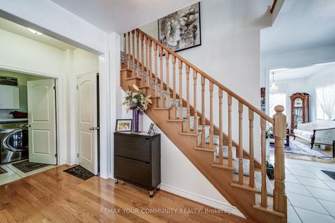 Photo 10 at 46 Bramsey Street, Sutton & Jackson's Point, Georgina