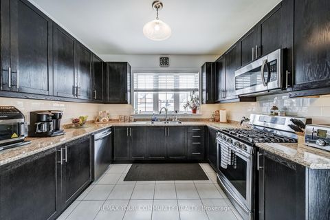 Photo 21 at 46 Bramsey Street, Sutton & Jackson's Point, Georgina