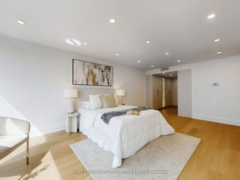 Photo 25 at 1102 - 61 St Clair Avenue W, St. Clair, Toronto